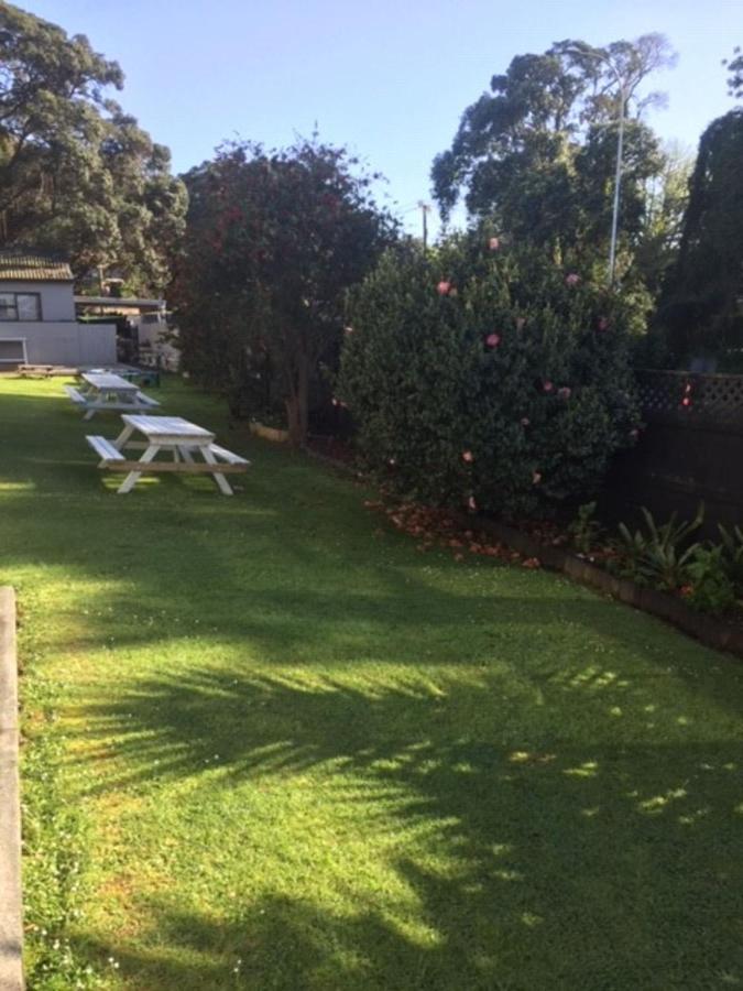 Pembrooke Motor Lodge Whangarei Bagian luar foto